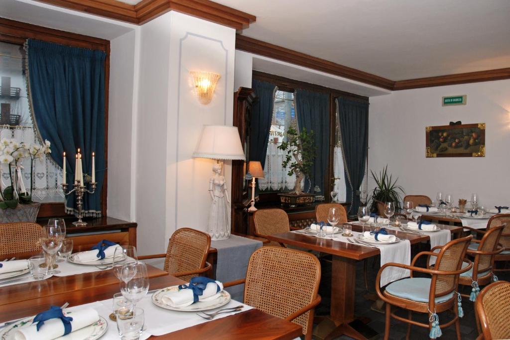Albergo Centrale Santo Stefano Di Cadore Eksteriør bilde